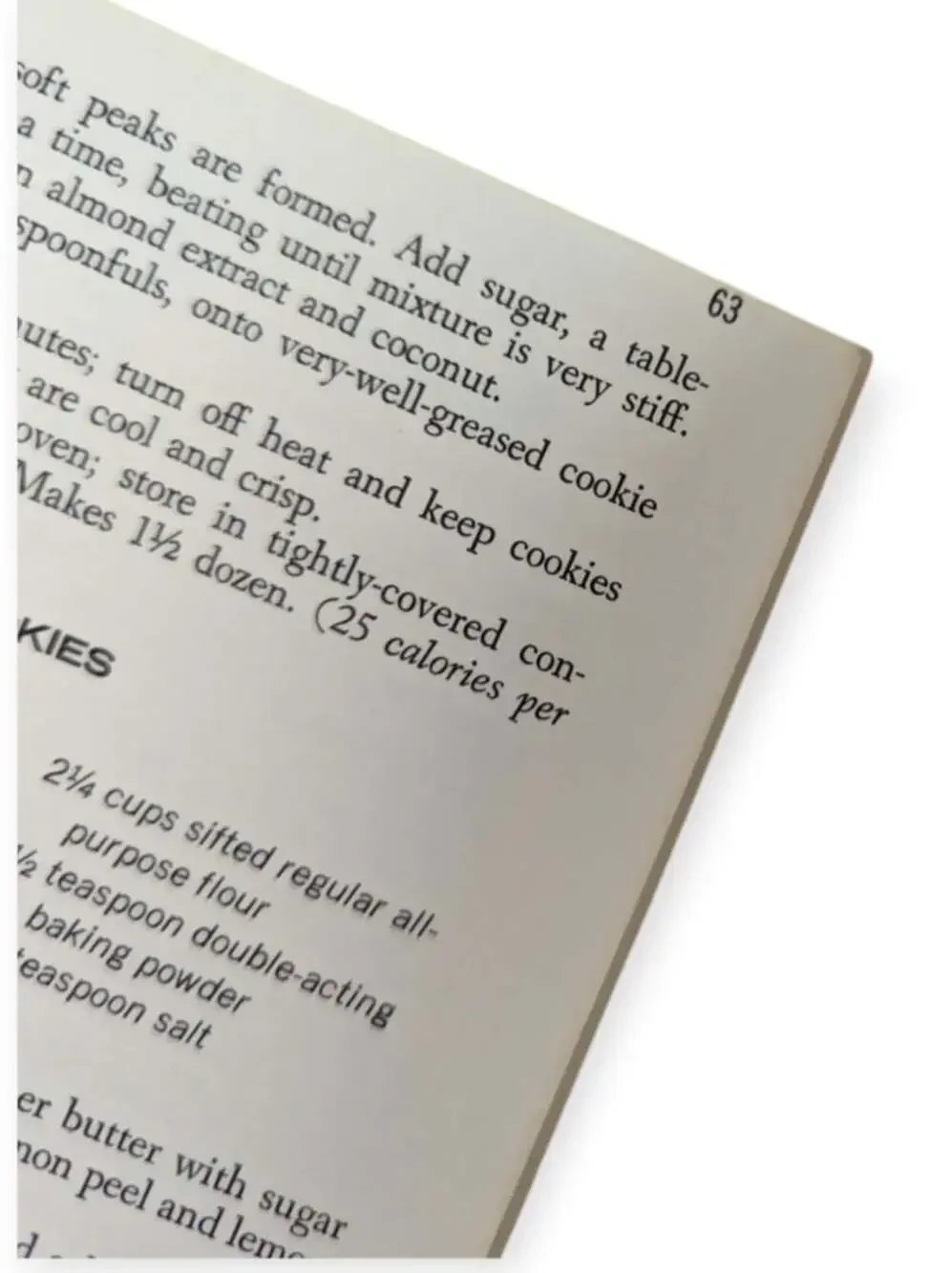 Good Housekeeping's Cookie-Jar Cookbook Paperback Book Copyright 1971